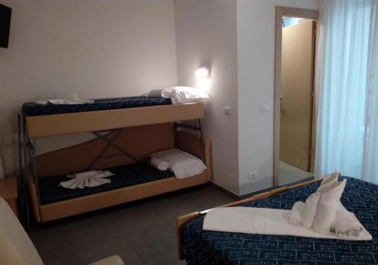 Hotel Nautilus Cattolica Quarto foto